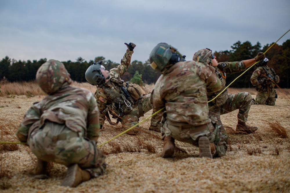 1-171st GSAB trains MEDEVAC with 44th IBCT