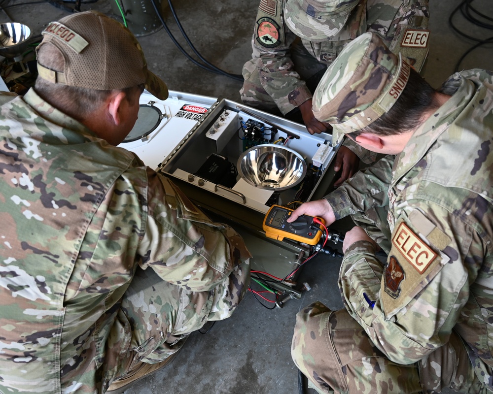 North Dakota Regional Training Site holds Airfield Lighting course for Civil Engineer Airmen