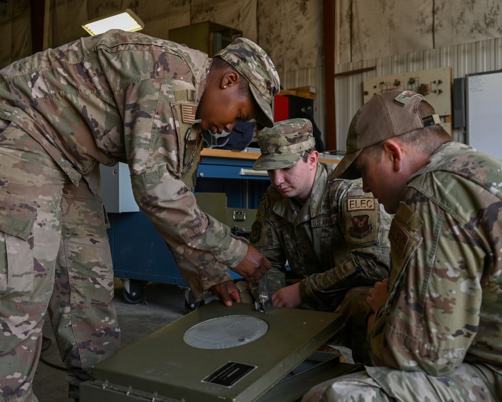 North Dakota Regional Training Site holds Airfield Lighting course for Civil Engineer Airmen