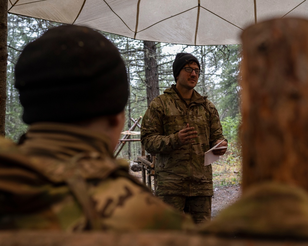 SERE Pipeline Students Field Training