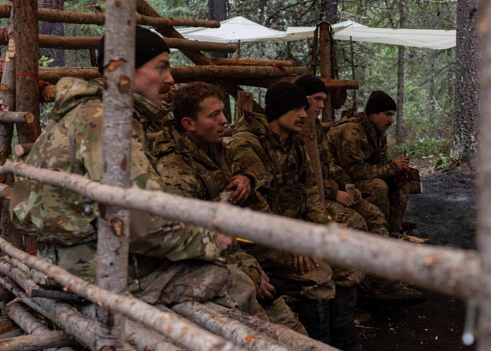 SERE Pipeline Students Field Training