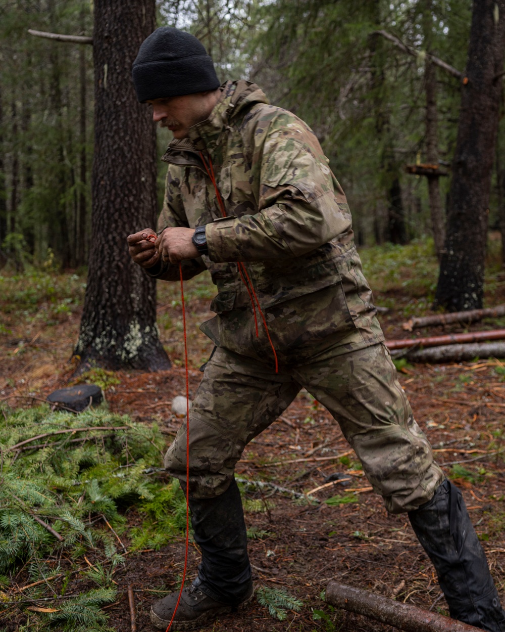 SERE Pipeline Students Field Training