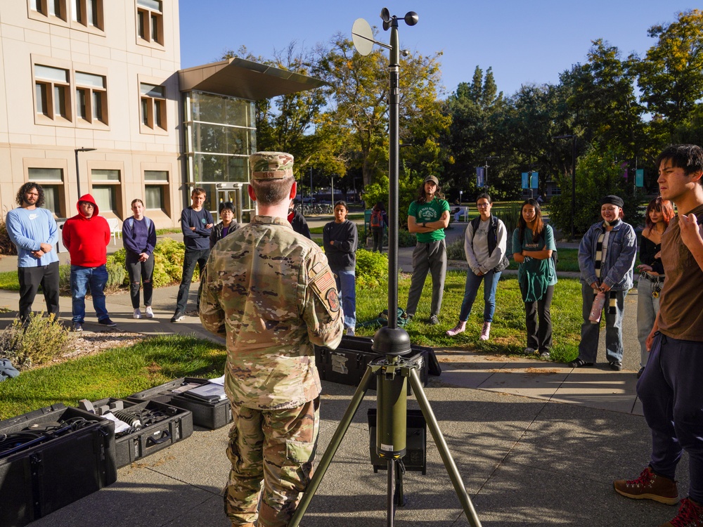 BEALE AIRMEN SHOWCASE METEOROLOGICAL CAPABILITIES AT UC DAVIS