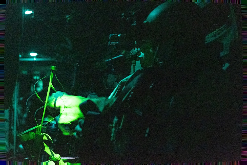 26 MEU(SOC) executes Night TRAP Rehearsals on the USS Mesa Verde