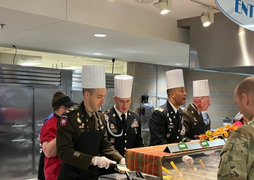 Fort McCoy serves more than 100 for early Thanksgiving meal at dining facility