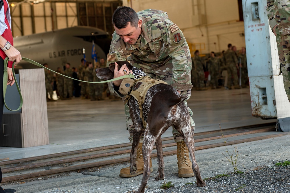 121st DPH enlists help of therapy dog
