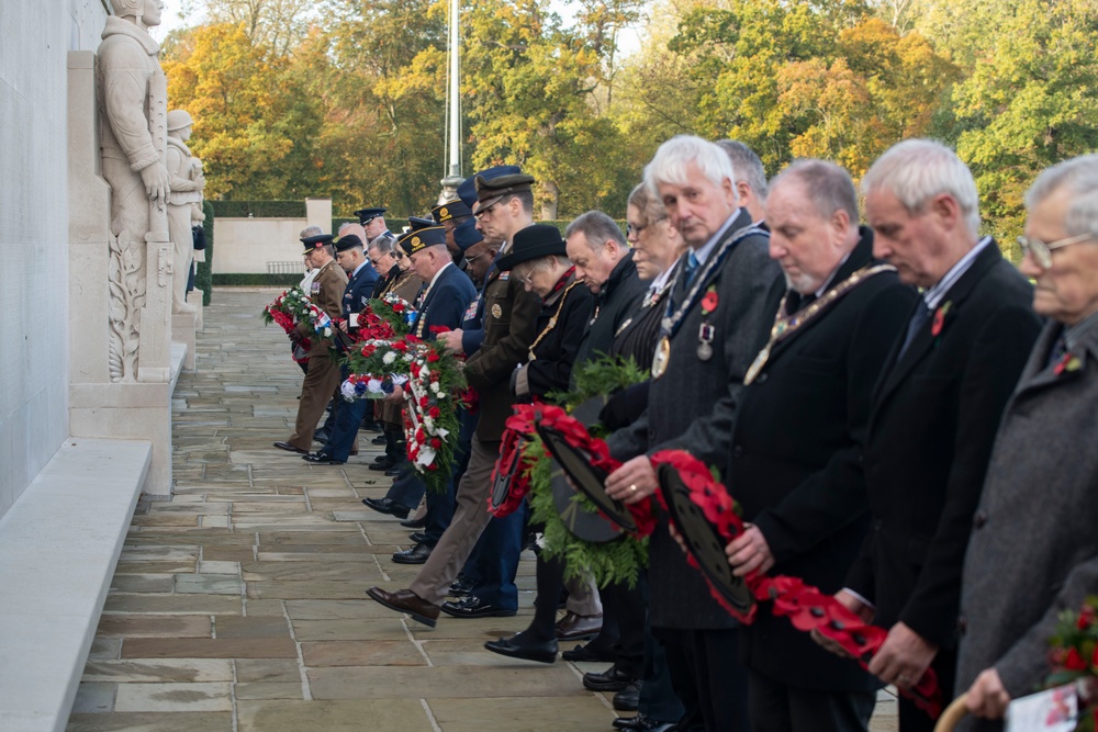 Pathfinders pay respects to veterans past and present