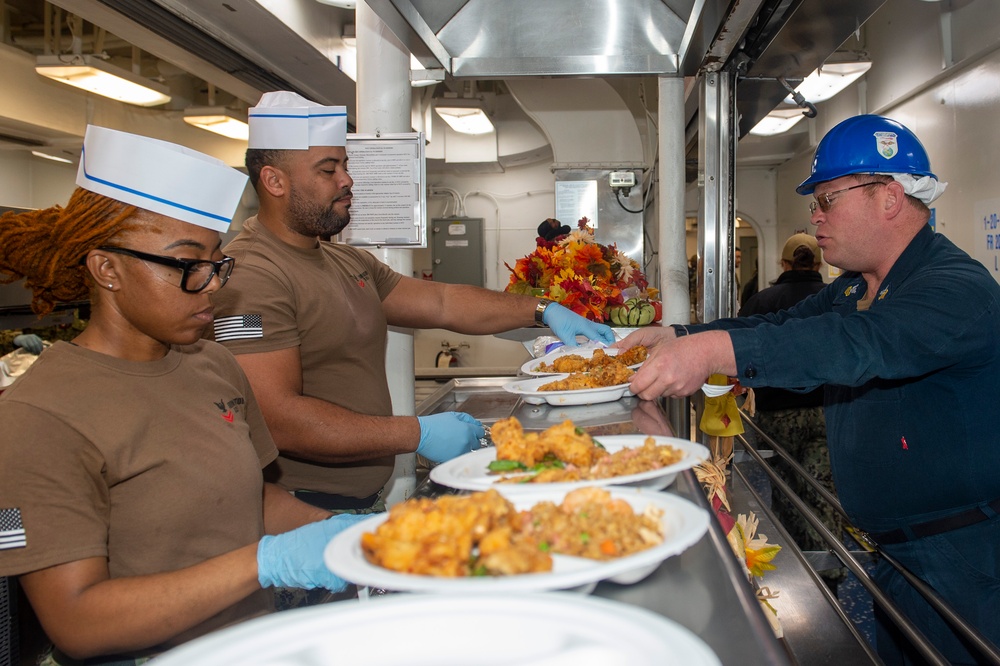 USS Essex In-Port Operations