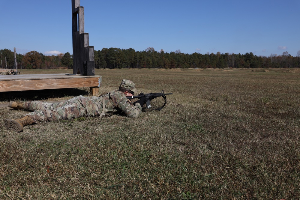 Best Squad Snapshot: Army Staff Sgt. Phillip Rappe M4 Rifle Qualification