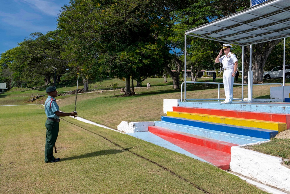 Commander, U.S. Pacific Fleet visits Papua New Guinea