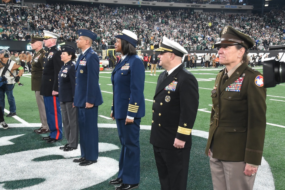 DVIDS Images New York Jets Salute to Service Game 2023 [Image 8 of 11]