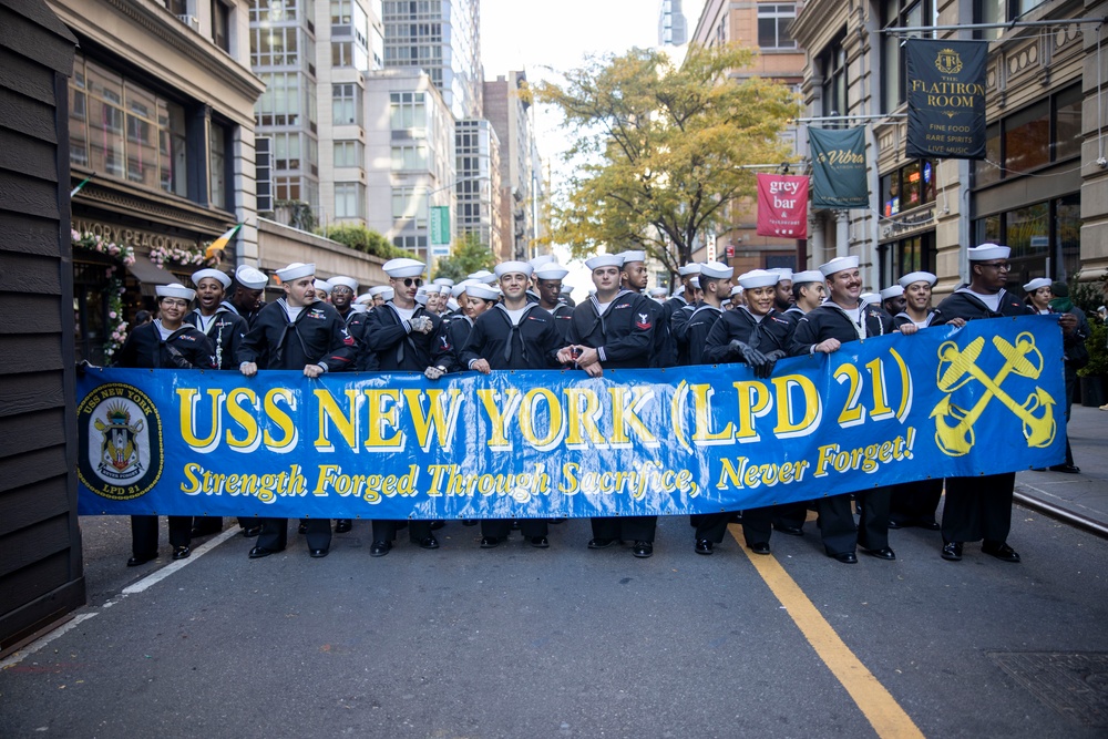 USS New York participates in the New York Veteran's day parade