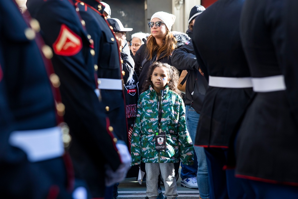 USS New York participates in the New York Veteran's day parade