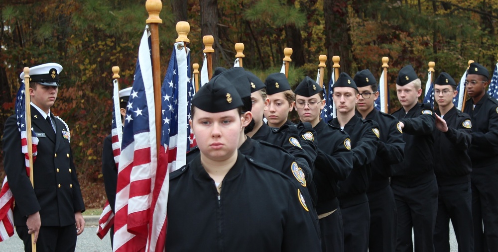 NWS Yorktown Commanding Officer participates in annual Veterans Day Event in Poquoson, Virginia