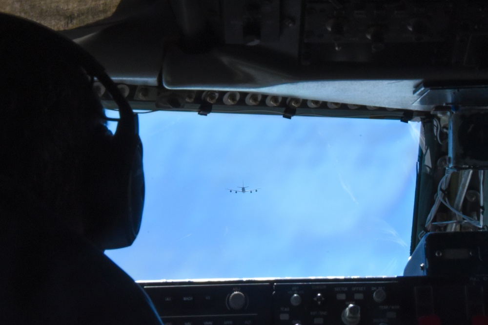 B-52 Air Refueling