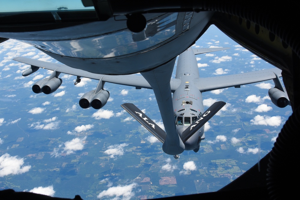 B-52 Air Refueling