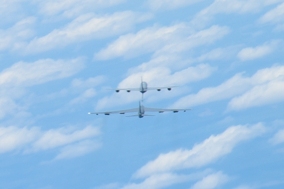 B-52 Air Refueling