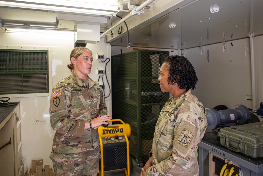 Senior Warrant Officer Advisor to the Chief of Staff of the Army Fort Bliss visit