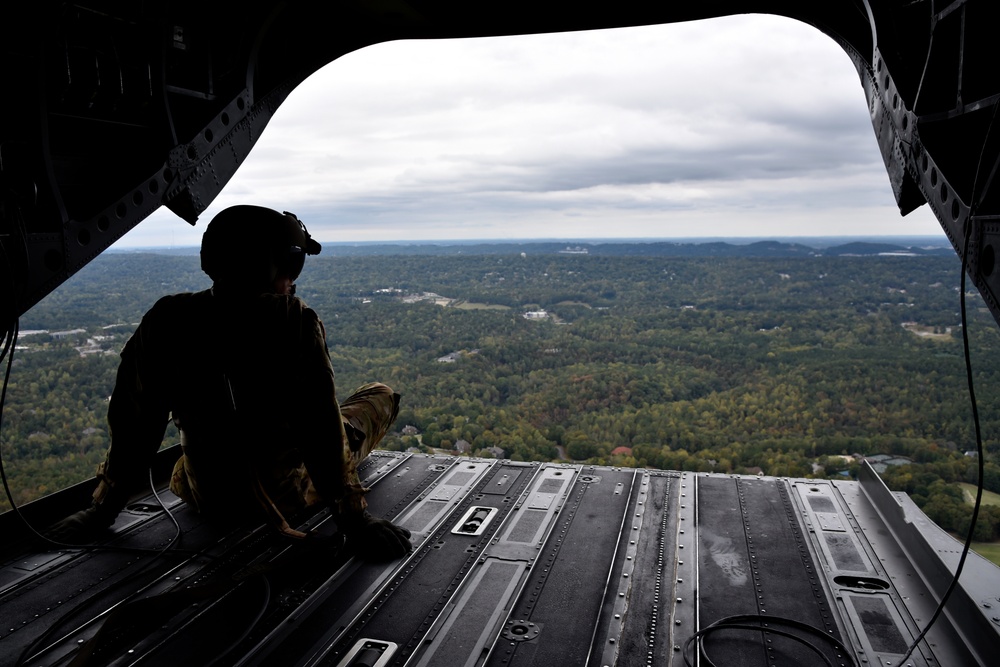 117th ARW Airmen join the Alabama Army National Guard for a CH-47 Chinook flight