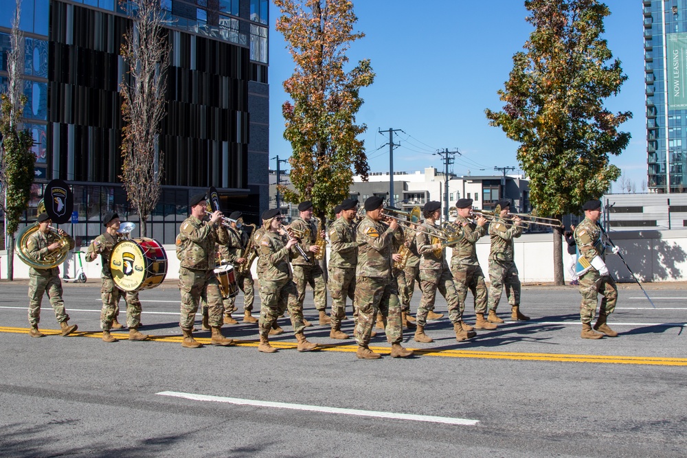 DVIDS Images Nashville Veterans Day Parade [Image 2 of 10]