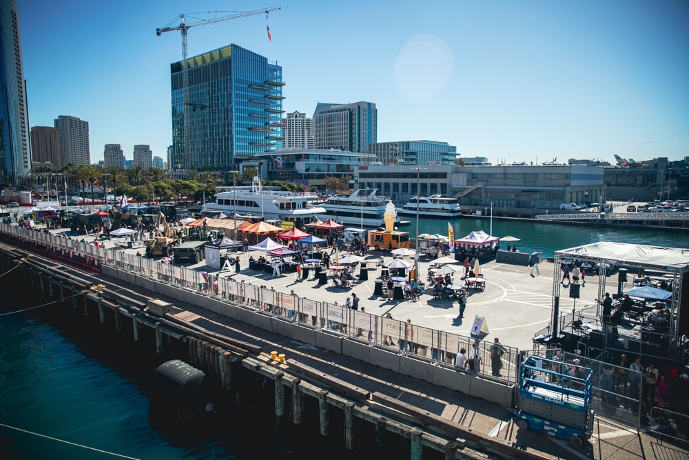 DVIDS Images San Diego Fleet Week Military Family Day [Image 4 of 14]