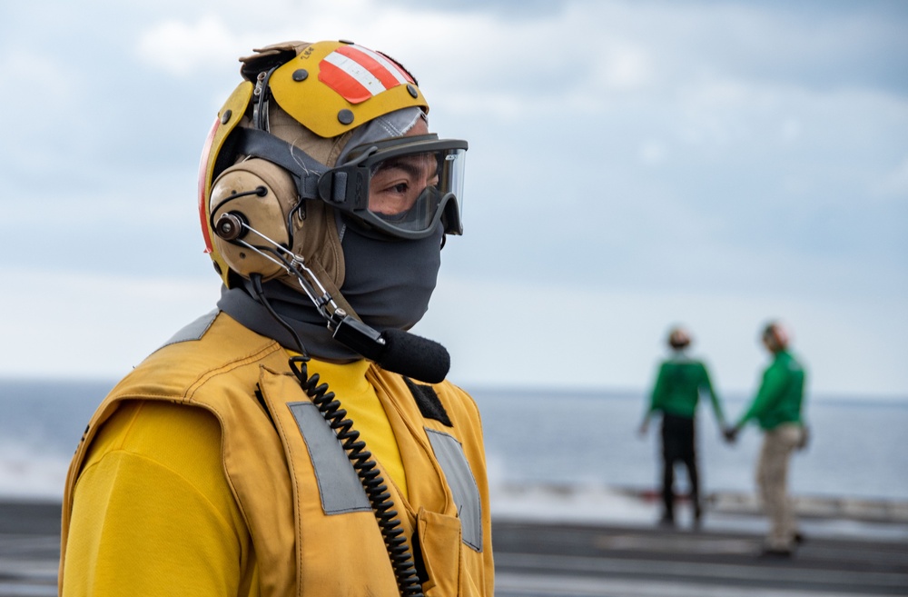 Ronald Reagan (CVN 76) conducts flight operations