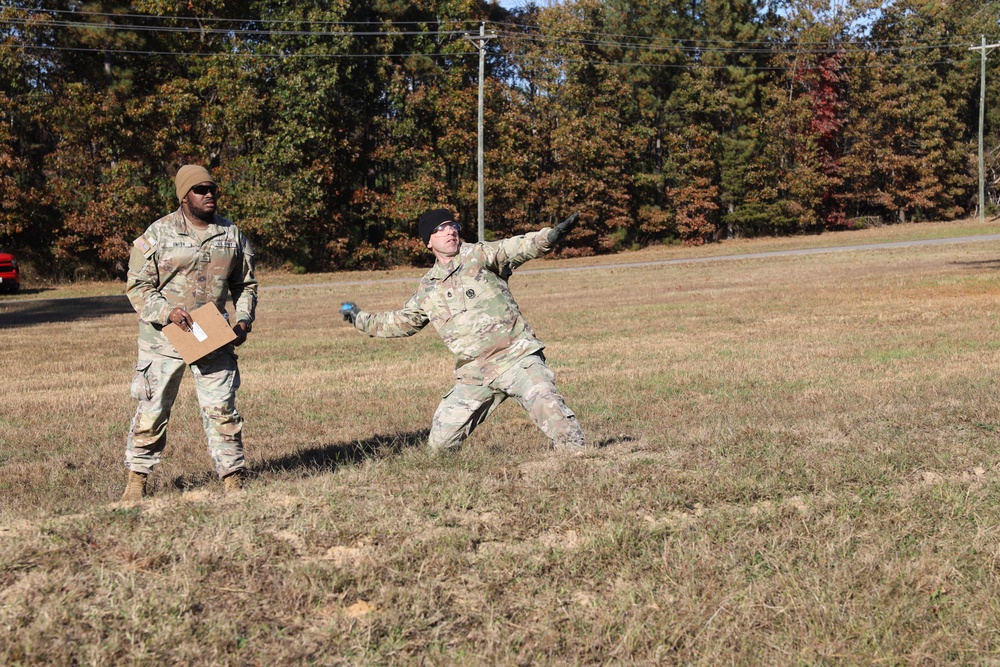 Best Squad Snapshot: Army Sgt. 1st Class Thomas Gillespie Grenade Qualification