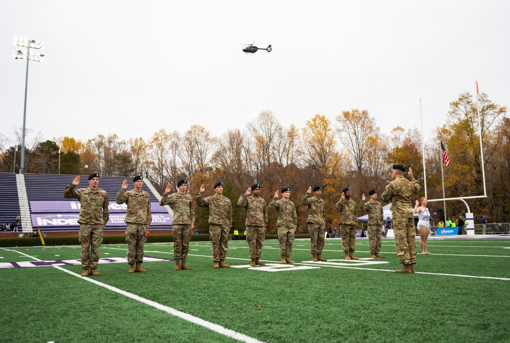 59th Aviation Troop Command participates in Furman University military appreciation day
