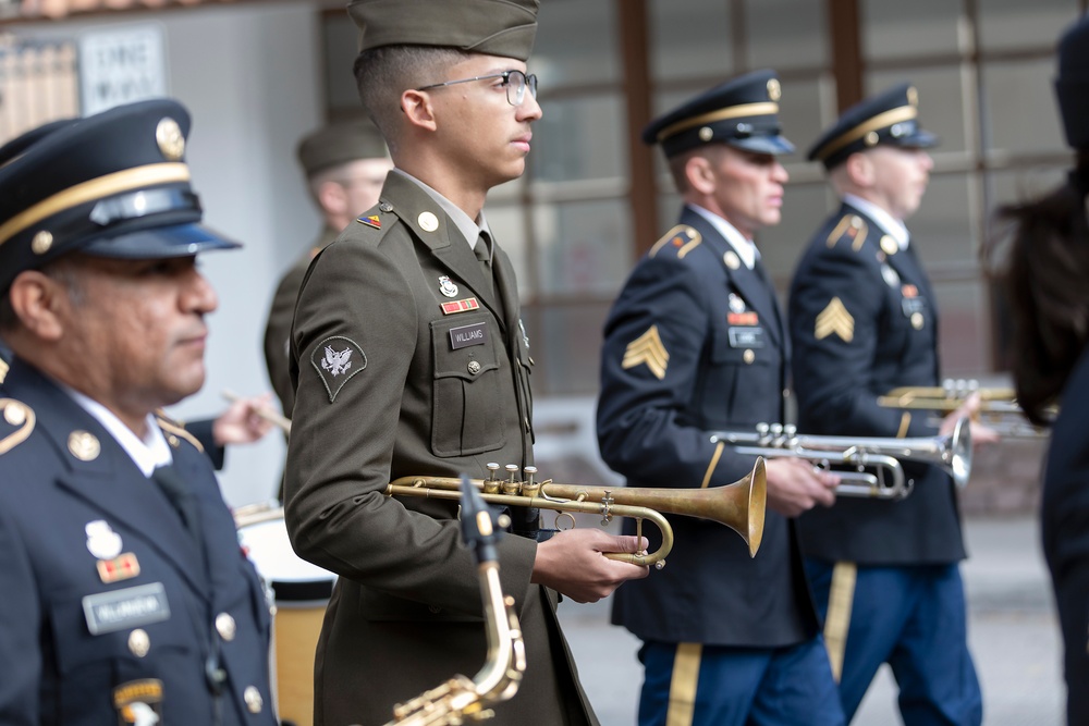 El Paso, Bliss ’in step’ for downtown Veterans Day parade