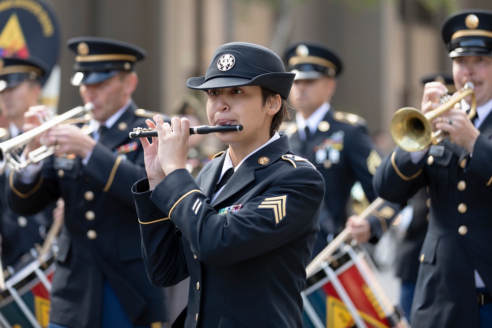 El Paso, Bliss ’in step’ for downtown Veterans Day parade