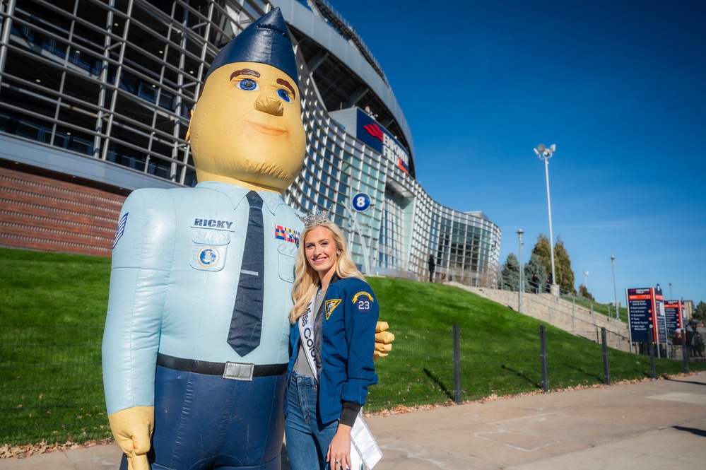 367RCS connect with fans at Air Force vs Army game