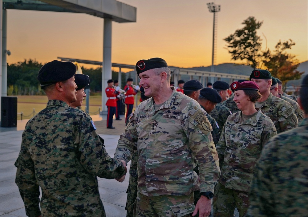 U.S. Army Special Operations Command Senior Leaders visit Republic of Korea Special Warfare Command