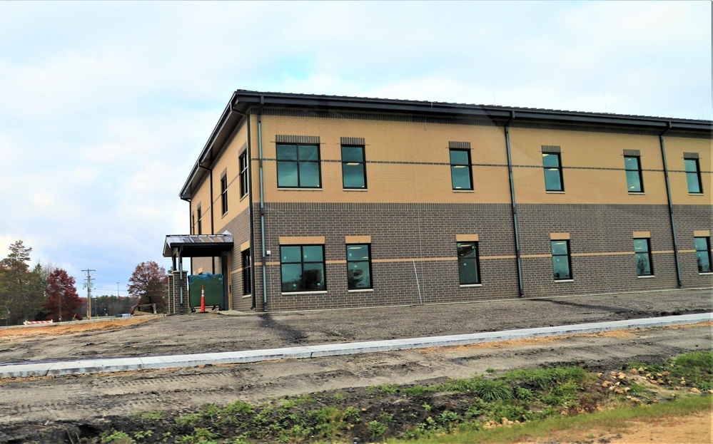 Fort McCoy’s brigade headquarters construction project now 90 percent complete just before Thanksgiving; work continues