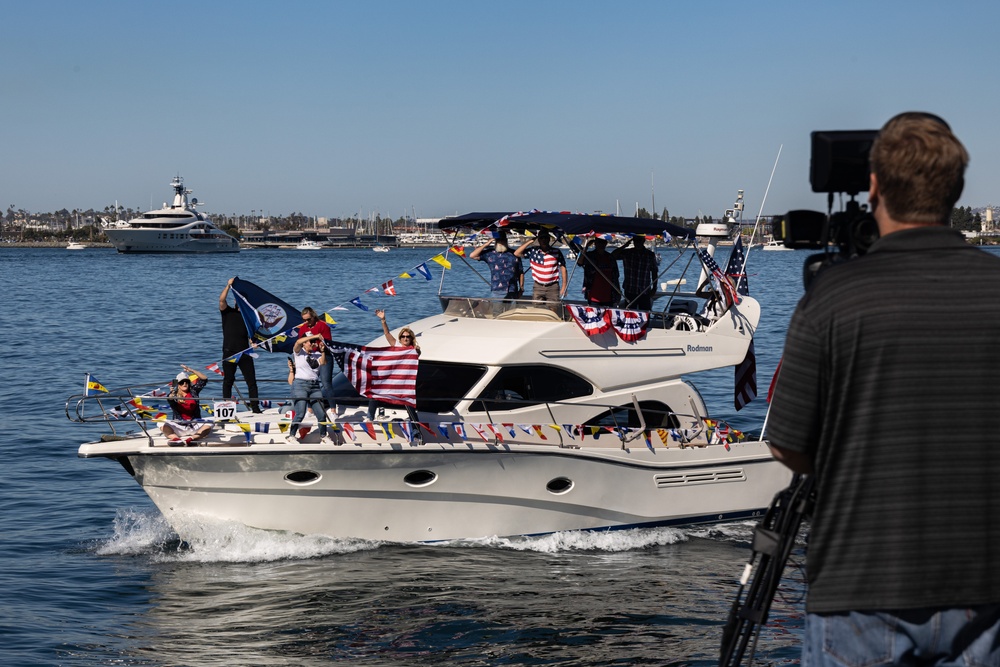 SD Fleet Week 23: Veterans Parade Day