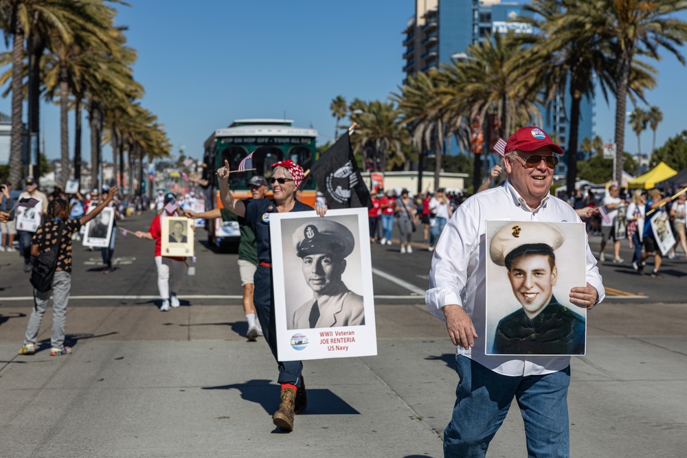 SD Fleet Week 23: Veterans Parade Day