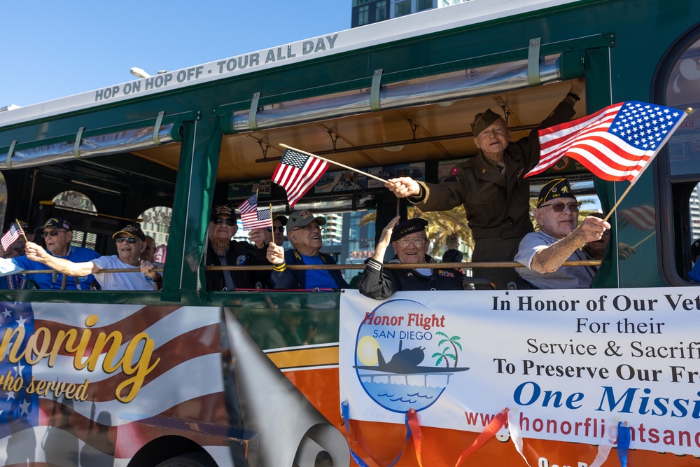 SD Fleet Week 23: Veterans Parade Day