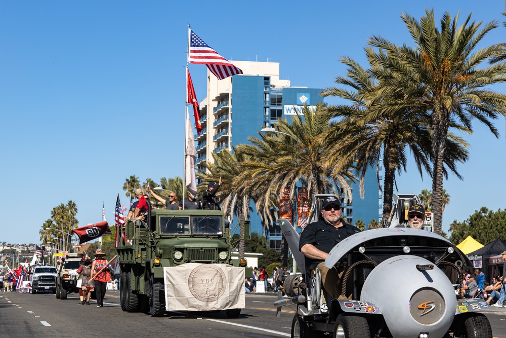 SD Fleet Week 23: Veterans Parade Day