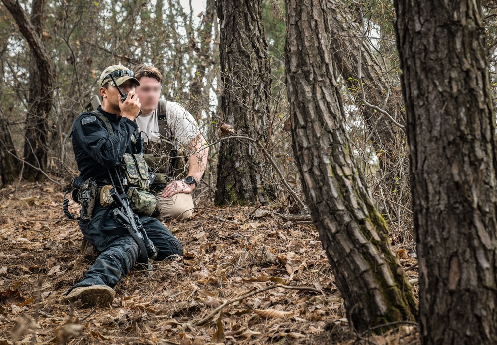 U.S. Army and Republic of Korea Army Special Operations Personnel Remain Combat-ready Through Realistic Combined-training.