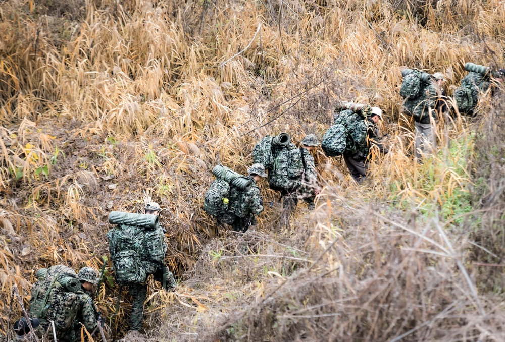 U.S. Army and Republic of Korea Army Special Operations Personnel Remain Combat-ready Through Realistic Combined-training.