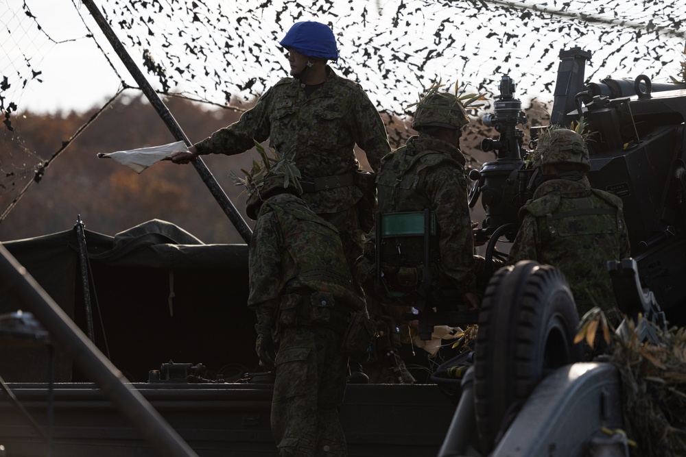 Resolute Dragon 23: JGSDF conduct FH-70 Live-Fire at Yausubetsu