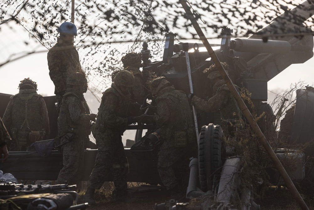 Resolute Dragon 23: JGSDF conduct FH-70 Live-Fire at Yausubetsu