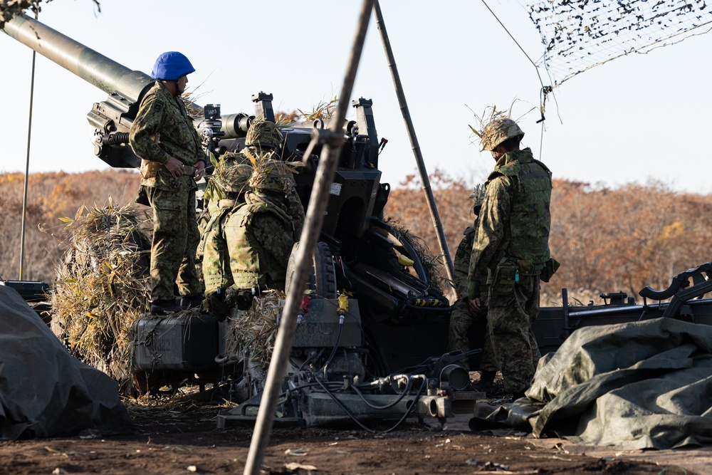 Resolute Dragon 23: JGSDF conduct FH-70 Live-Fire at Yausubetsu
