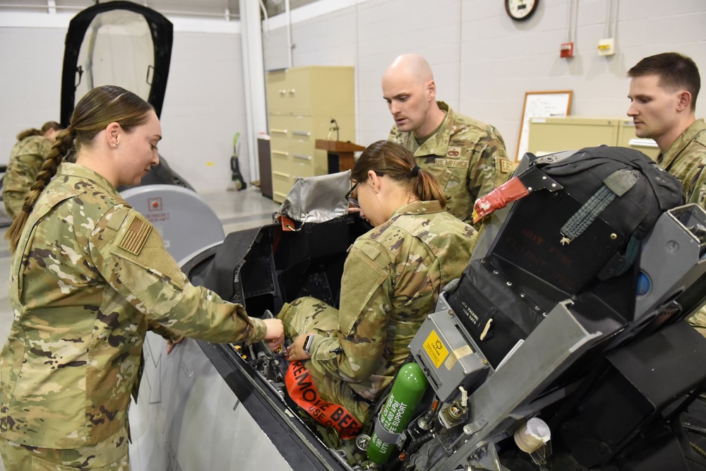 Looking Inside the Aircrew Egress Course