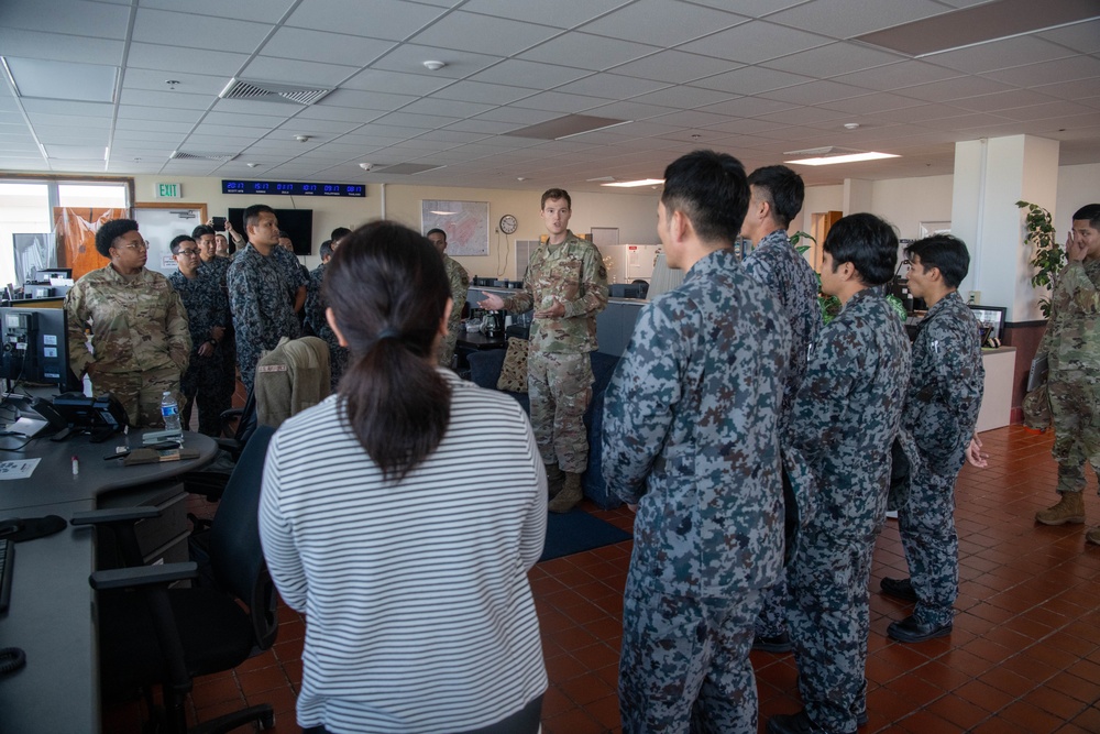 Kadena AMS host JASDF exchange