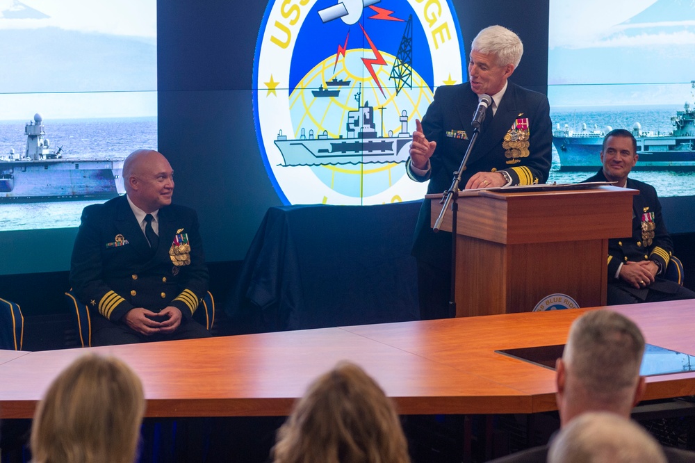 USS BLUE RIDGE (LCC19) HOLDS CHANGE OF COMMAND