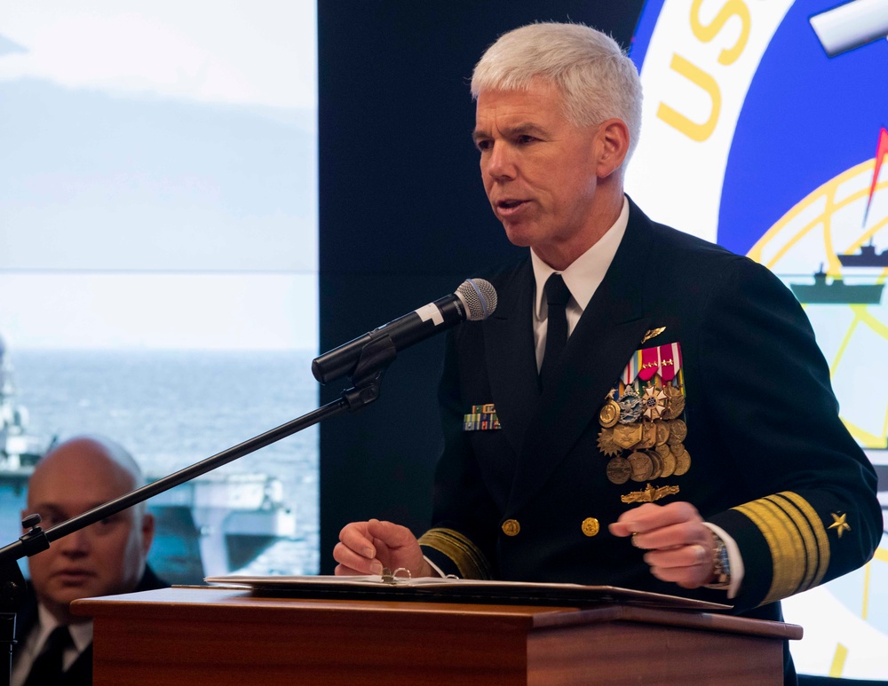 USS BLUE RIDGE (LCC19) HOLDS CHANGE OF COMMAND