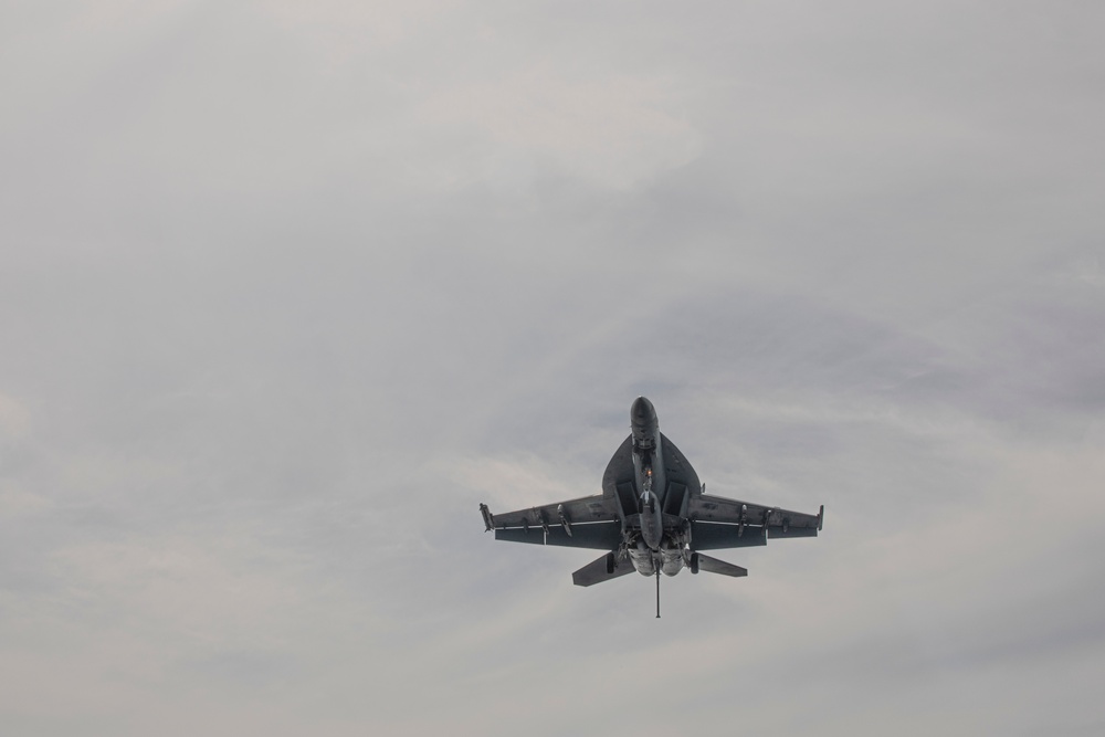 IKE Supports Naval Operations in 5th Fleet Area of Operations