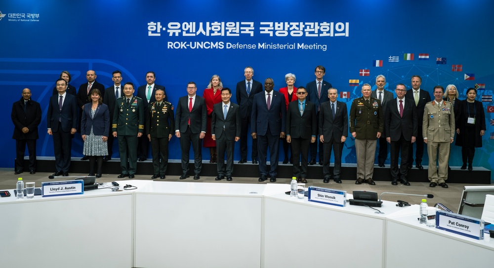 SECDEF Attends ROK-UNC Member State Defense Ministerial Meeting (DMM) in Seoul