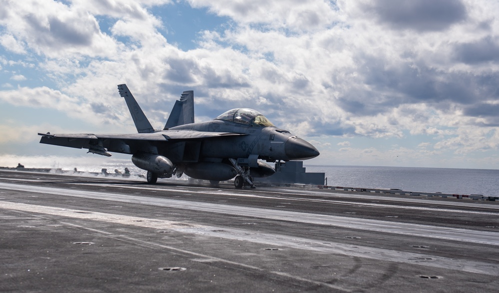 USS Ronald Reagan (CVN 76) conducts routine flight operations