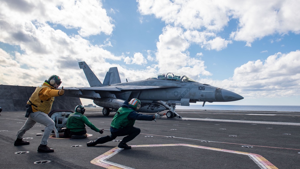 USS Ronald Reagan (CVN 76) conducts routine flight operations